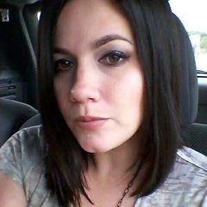 Meet your Posher, Carolina